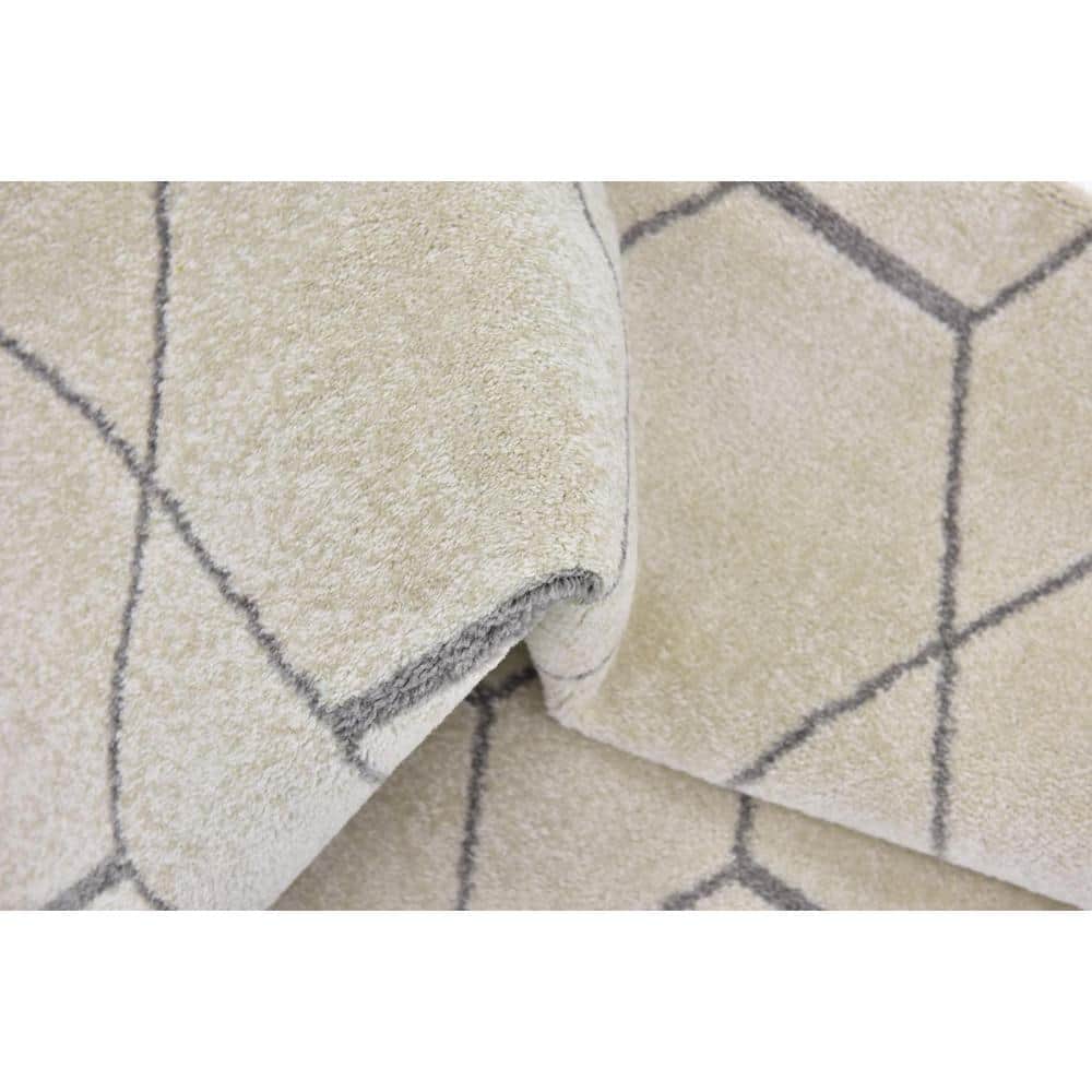 Ivory Trellis Rectangular Easy-Care Synthetic Area Rug