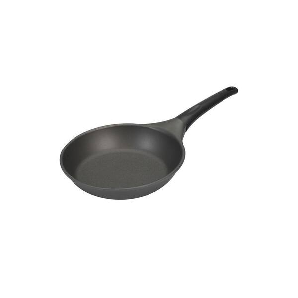 Nordic Ware Pro Cast 8 in. Omelet Pan