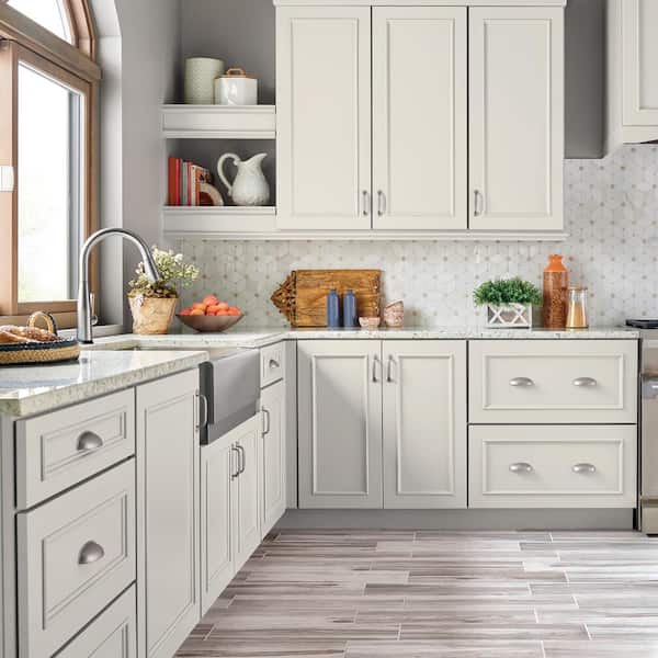 1 gal. #GR-W15 Palais White Semi-Gloss Enamel Interior/Exterior Cabinet, Door & Trim Paint