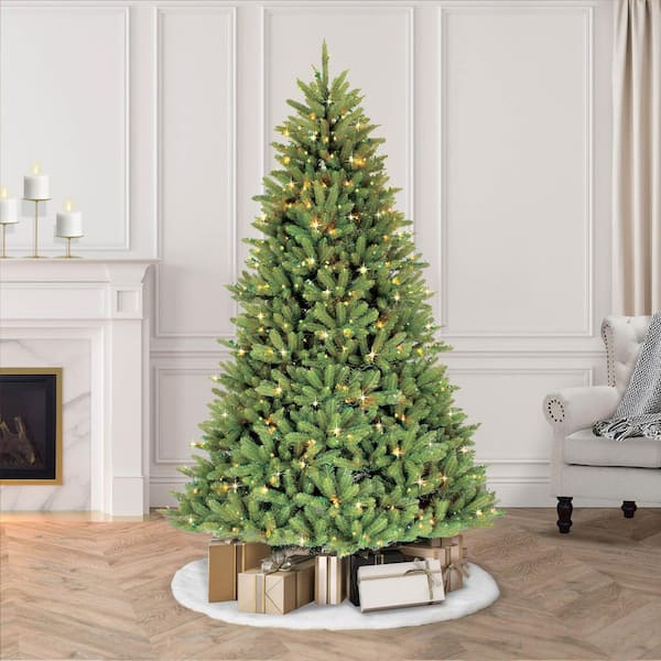 Puleo International 6.5 Ft. Pre-Lit Incandescent Fraser Fir Artificial Christmas Tree With 500 Ul Clear Lights 277-Ff-65C5