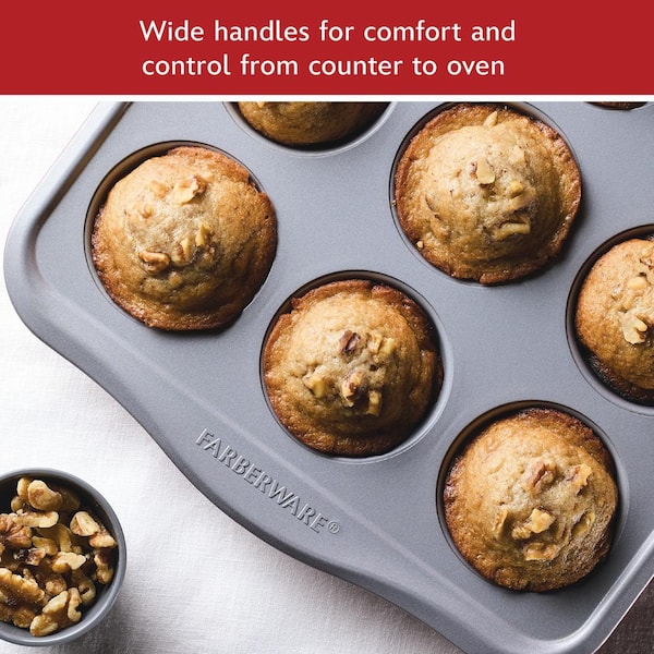 Farberware Disney Bake with Mickey Mouse 4-Piece, Red, Bakeware