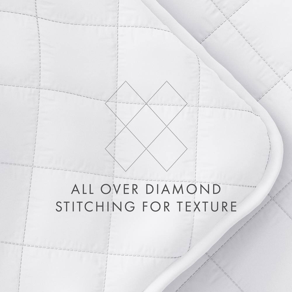White Full Microfiber Reversible Quilt Set with Shams