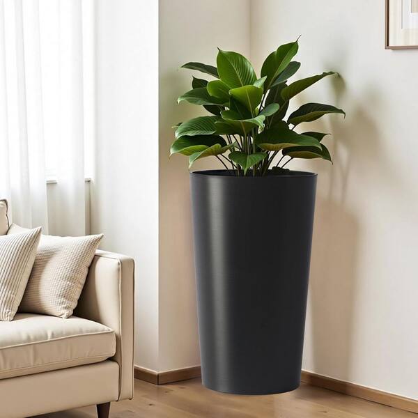 VAMOP Black Plastic Square Planter Box with Matte Finish (12.9 in