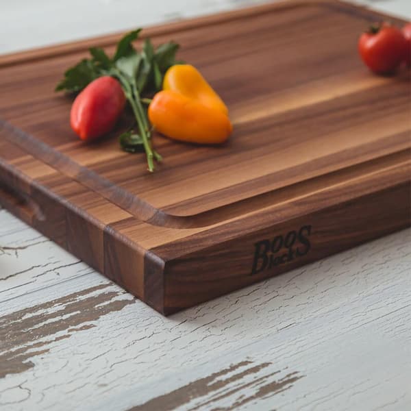 Walnut Cutting Board with Juice Groove, Flat Grain, 17 x 11 x 0.75 in 