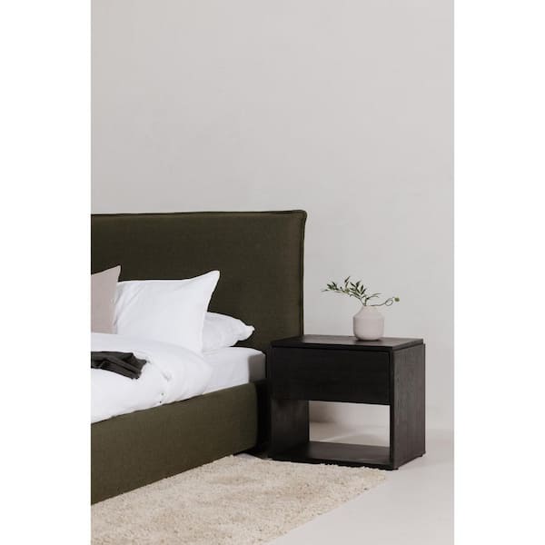 NADAAL STUDIOS Keaton Deep Forest Green Solid Pine Frame King Platform Bed with Linen Blend Upholstery and Foam Cushioning