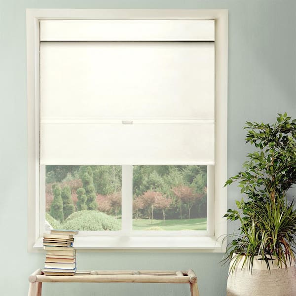 Chicology Mountain Snow Cordless Room Darkening Thermal Polyester Roman Shades 23 in. W x 64 in. L