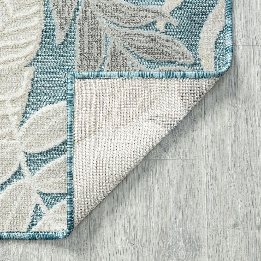 Aqua Floral Bliss 5' x 7' Synthetic Reversible Area Rug