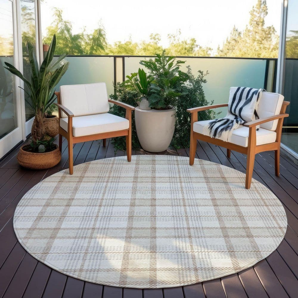 Chantille Linen and Synthetic Round Plaid Washable Rug