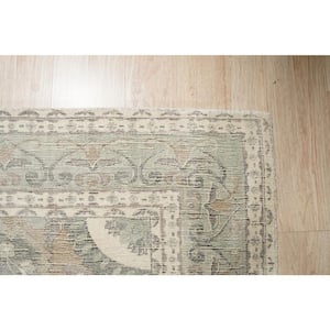 Light Green 4 ft. x 6 ft. Hand-Knotted Wool Classic Heriz Serapi Rug Area Rug