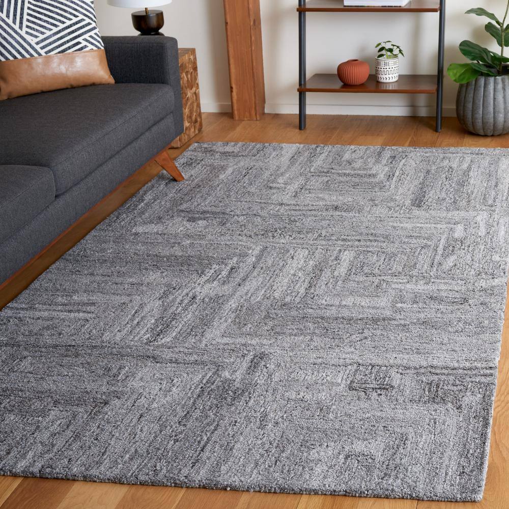 Gray Abstract Handmade Wool and Cotton Area Rug, 5' x 8'