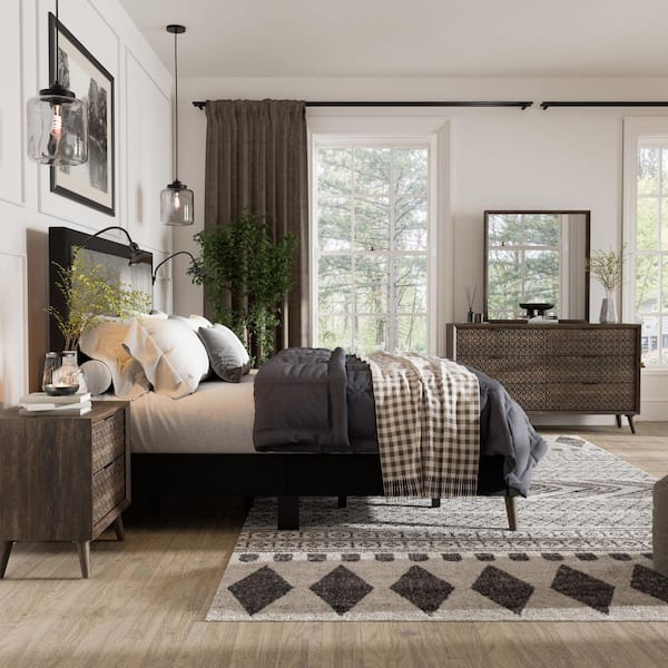 Furniture of America Thease 5-Piece Dark Brown Wood Frame King Panel Bedroom Set with Channel Padded Headboard, Warm Reading LED, Tapered Leg