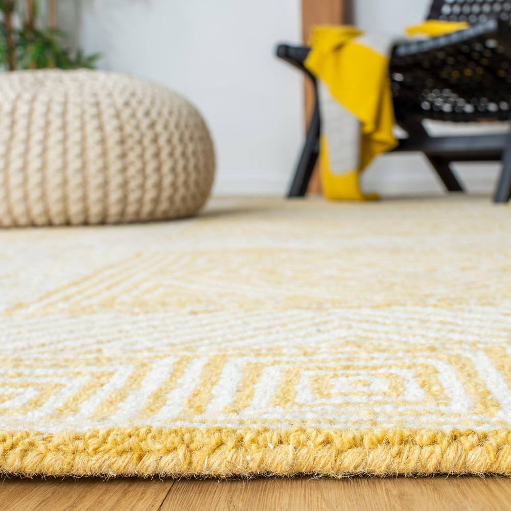 Ivory Elegance 9' x 12' Hand-Tufted Wool Americana Area Rug