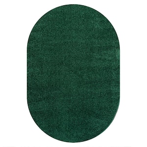 Haze Solid Low-Pile Emerald 6 ft. x 9 ft. Oval Area Rug