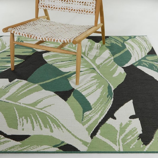 Bissen Green 7 ft. 10 in. x 10 ft. Floral Indoor/Outdoor Area Rug