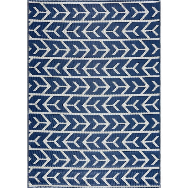 Unbranded Amsterdam Navy and Creme 4 ft. x 6 ft. Geometric Polypropylene Indoor/Outdoor Rug