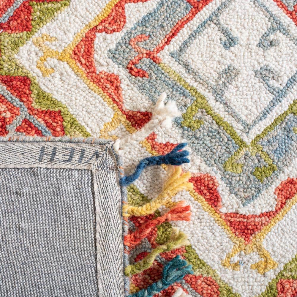 Handmade Tufted Wool Round Area Rug in Grey/Red - 2' x 3'