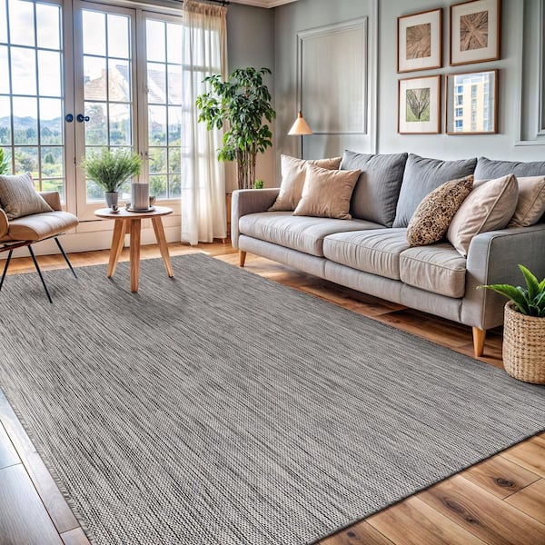 Sunshine Solid Silver 8 ft. x 10 ft. Indoor Outdoor Area Rug