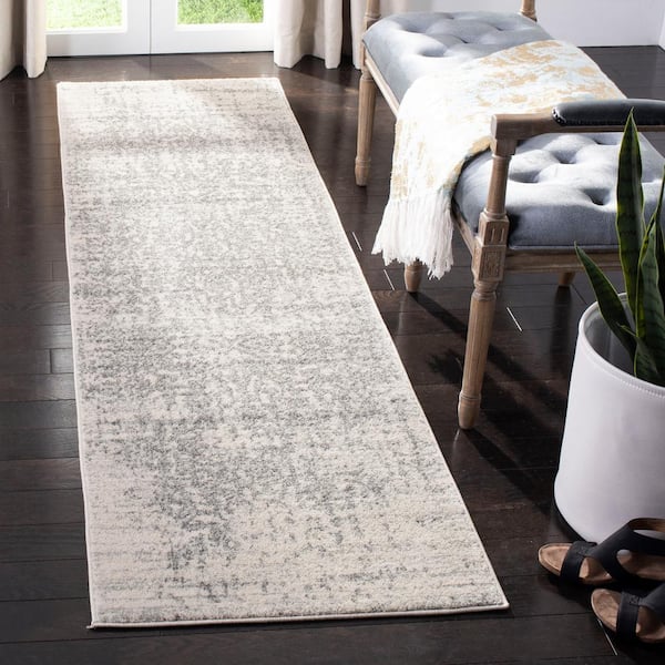 Madison Silver/Ivory 2 ft. x 14 ft. Geometric Runner Rug