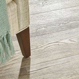 Silver Cliff Oak 12 mm x 7.5 in. x 50.67 in. Water Resistant Laminate Wood Flooring (18.42 sq. ft./case)