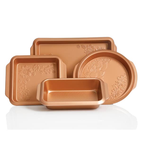 https://images.thdstatic.com/productImages/3eea667a-fc19-412a-8316-7649262bbe19/svn/copper-gibson-home-bakeware-sets-985101005m-64_600.jpg