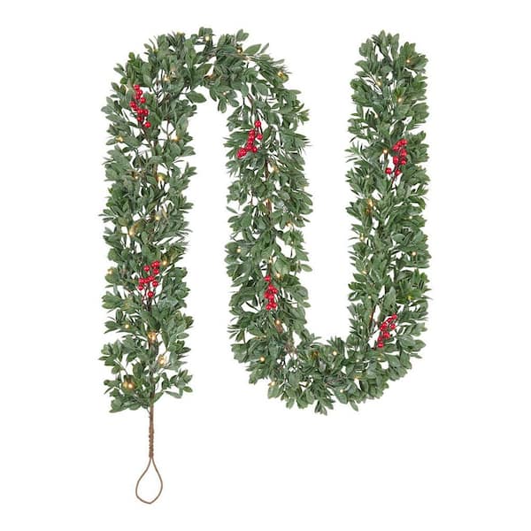 Home Accents Holiday 9 ft Prelit Holiday Boxwood Garland