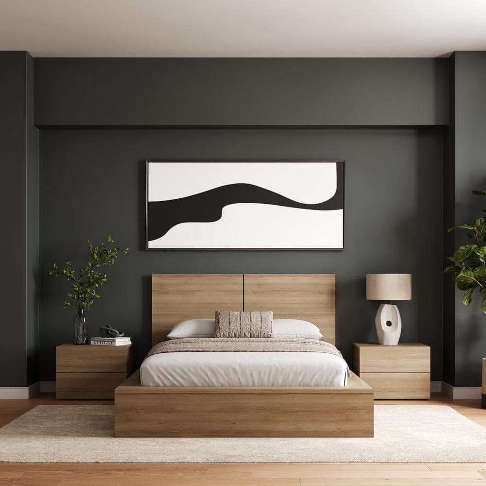 James 4-Piece Brown Oak Bedroom Set with Panel Headboard
