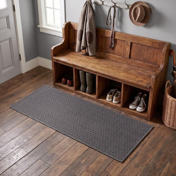 Pin Dot Dark Gray/Black 2 ft. x 5 ft. Runner Rug