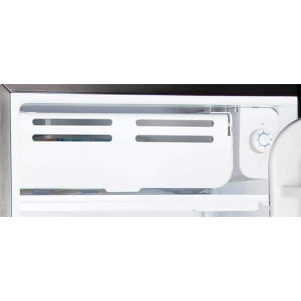 RCA RFR322 Mini Refrigerator, Compact Freezer Compartment, Adjustable  Thermostat Control, Reversible Door, Ideal Fridge for Dorm, Office,  Apartment