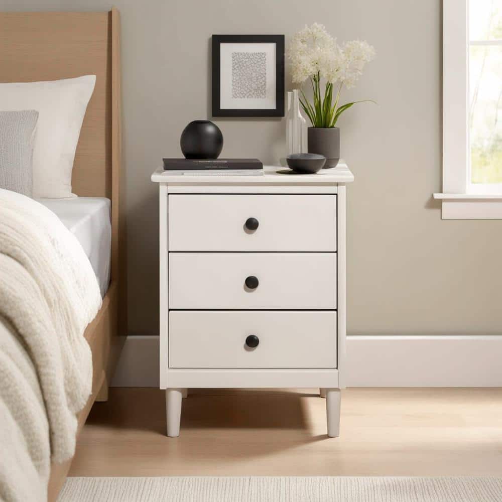 Walker Edison Furniture Company Classic Mid Century Modern 3-Drawer White  Solid Wood Nightstand 25 in. x 19 in. x 15 in HDR3DNSWH - The Home Depot
