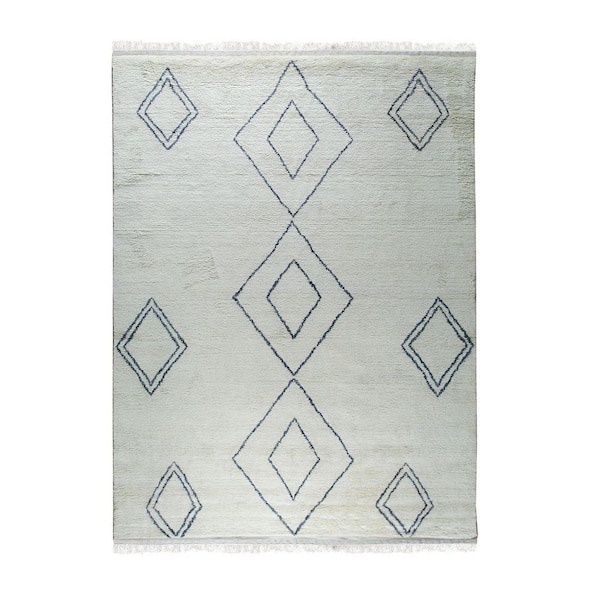 Hand-Knotted Wool Moroccan Rug, Ivory Luxurious and Stylish 4 ft. x 10 ft. for Elevating the Comfort an, Area Rug