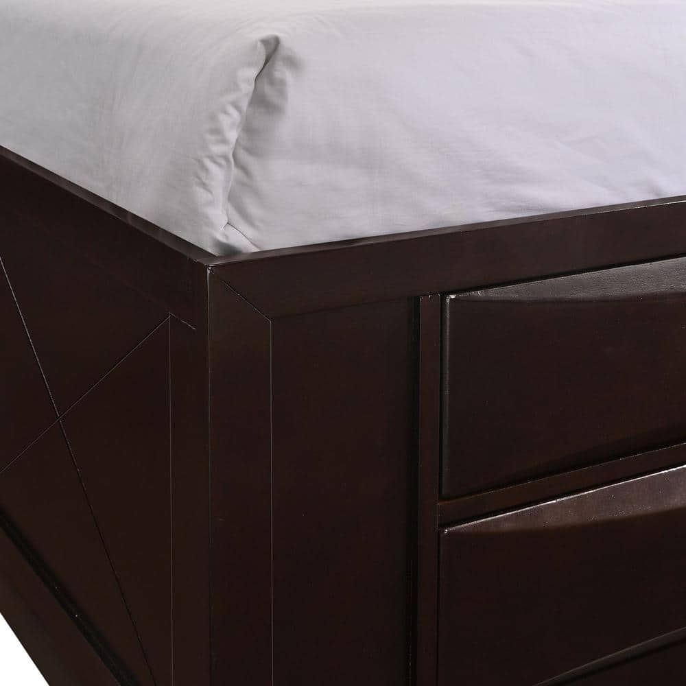 Transitional King Oak Bookcase Bed with Ample Storage in Mahogany
