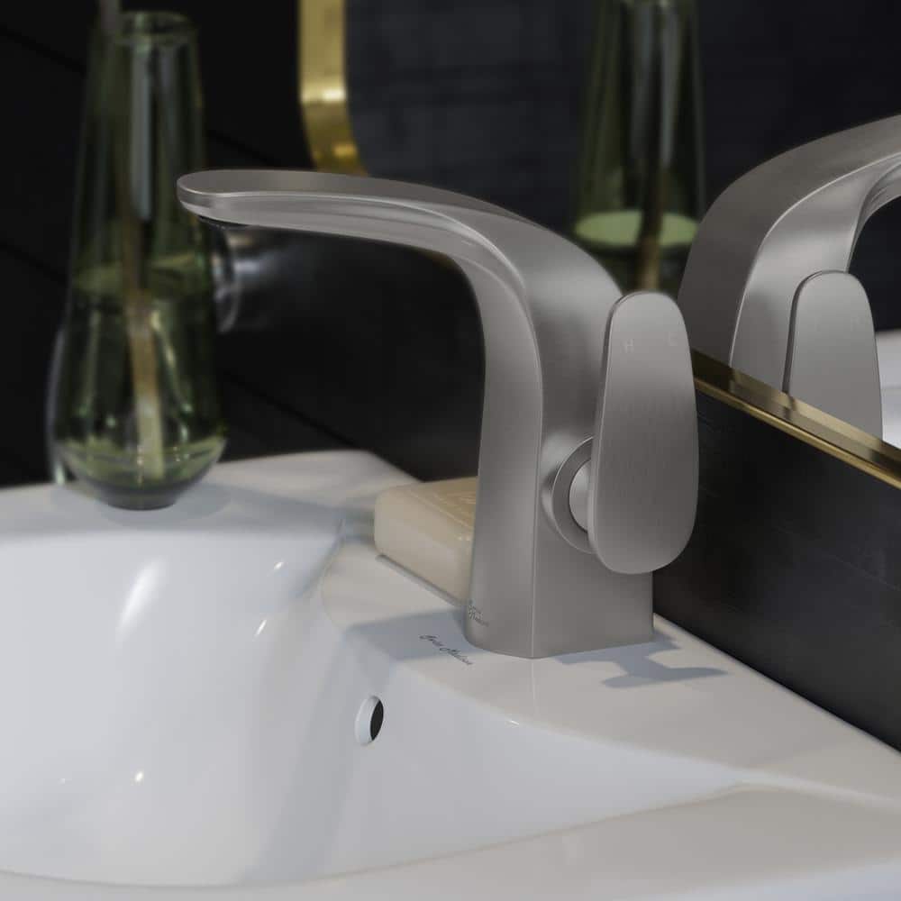 Chateau Brushed Nickel Single-Handle Bathroom Faucet