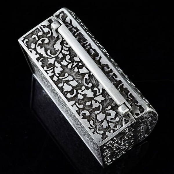 Afoxsos 3.23 x 2.36 x 1.65 in. Small Silver Vintage Metal Alloy