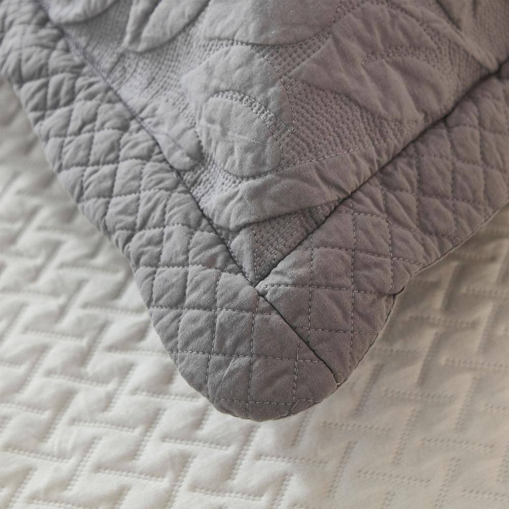 Pastel Grey Twin Cotton Reversible Bedspread Set