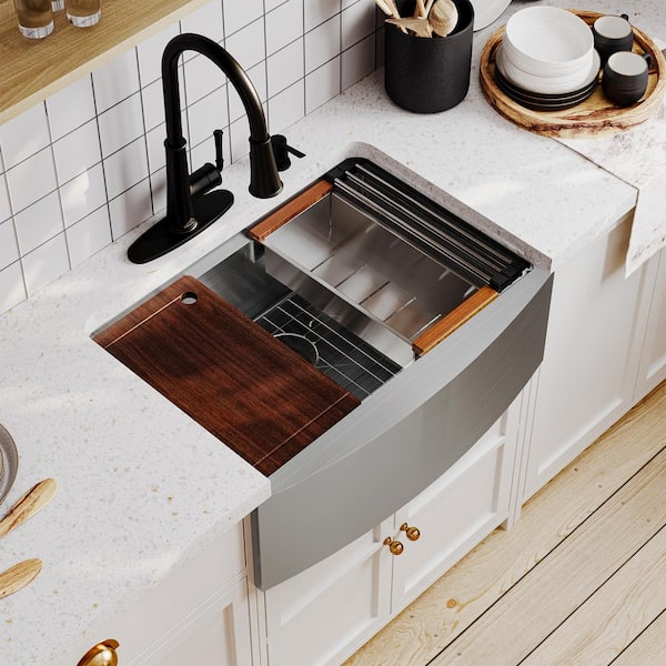 30 in. Farmhouse/Apron-Front Single Bowl Brushed 18-Gauge Stainless Steel Kitchen Sink with Cutting board,Accessories