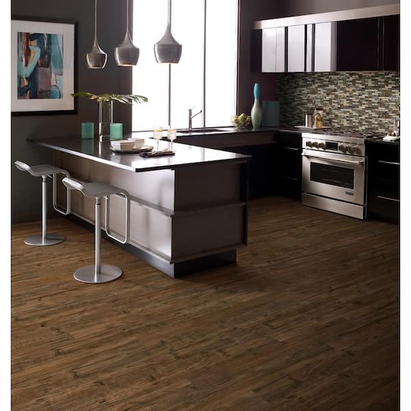 Knoxville Liberty 5/16 in. T x 1-3/4 in. W x 94 in. L Vinyl T-Molding