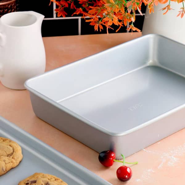 Nordic Ware Natural Bakeware Aluminum 2-Piece Angel Food Pan with Cooling Feet, Silver