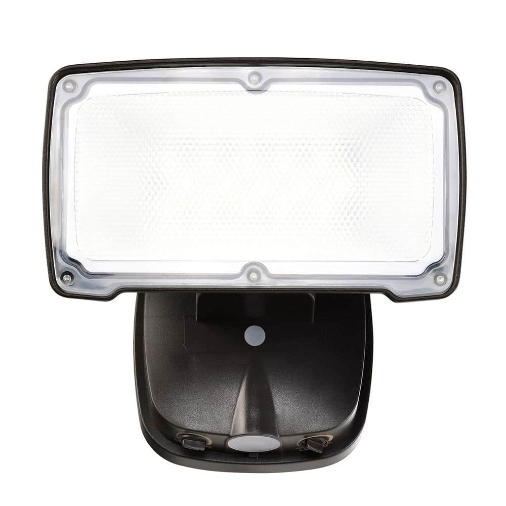 AWSENS 26-Watt 2500 Lumens Bronze Dusk to Dawn Control 1 Head Outdoor LED Security Flood Light (1-Pack)