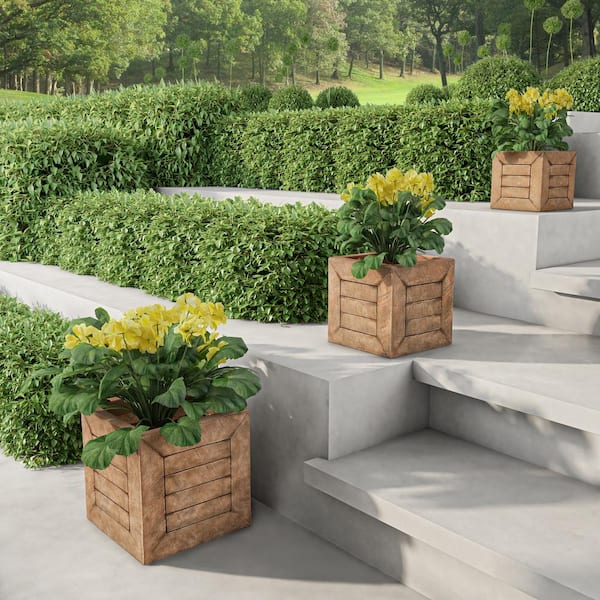 Square Planter in 2024 Earthen Brown Concrete