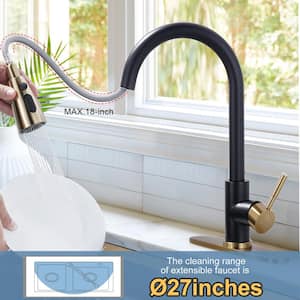 Single-Handle Pull-Down Sprayer Kitchen Faucet with Stream and PowerSpray Mode in Gold and Black