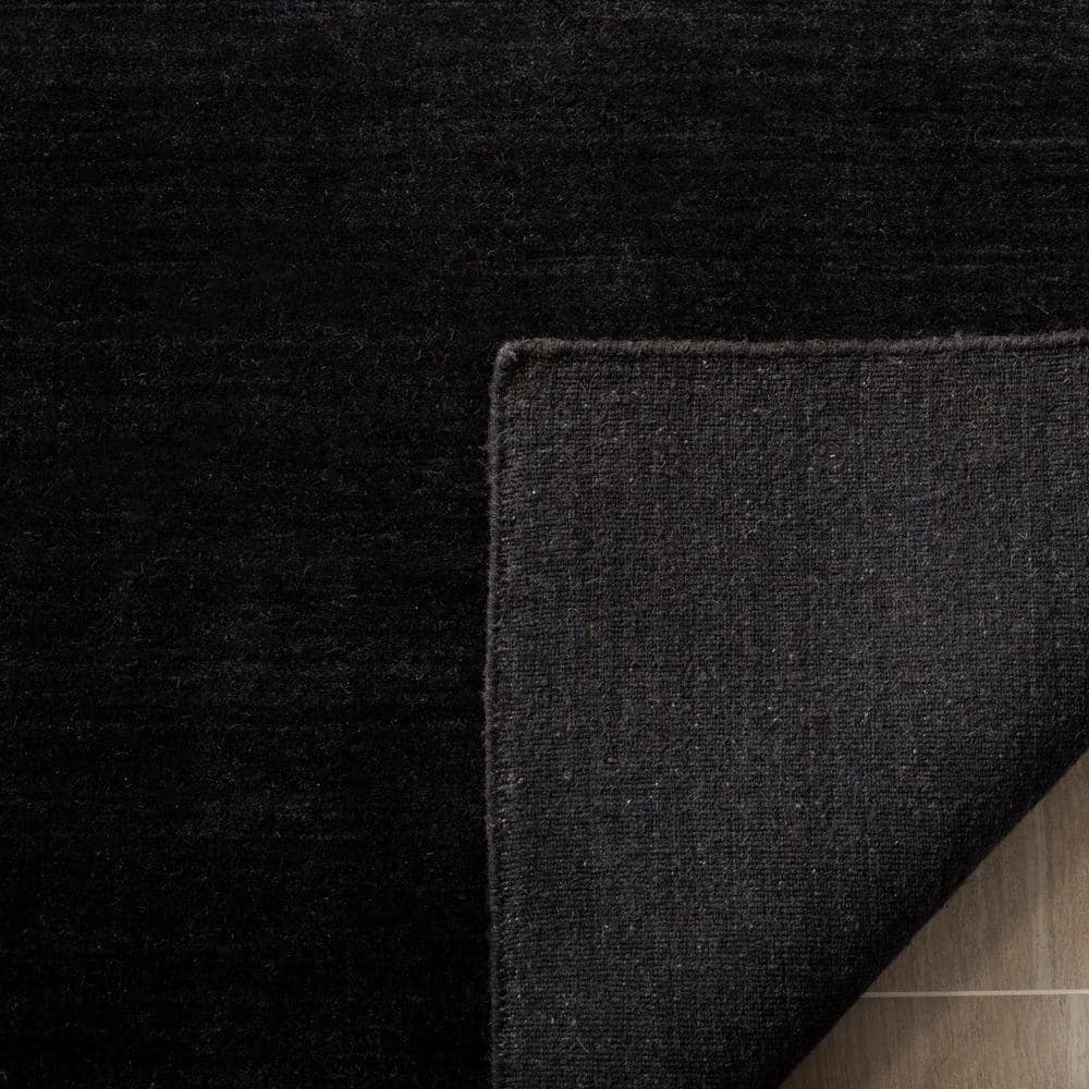 Handmade Black Wool Tufted Rectangular Area Rug 5' x 8'