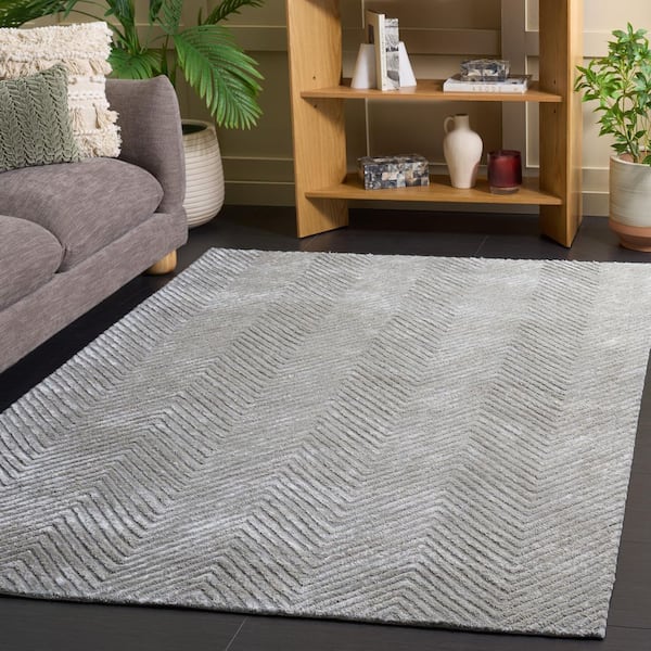Glamour 8 ft. x 10 ft. Silver Solid Color Chevron Area Rug