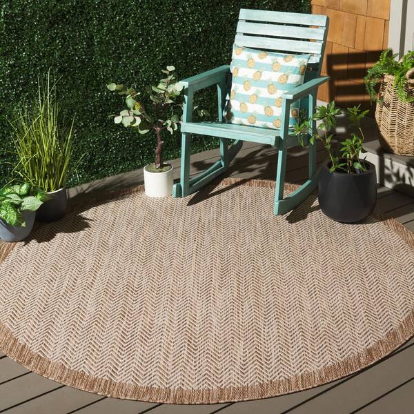 Beach House Brown/Ivory 7 ft. x 7 ft. Chevron Border Indoor/Outdoor Round Area Rug