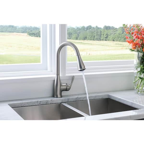 ミンです‼️ MOEN Kaden Single-Handle Pull-Down Sprayer Kitchen Faucet with