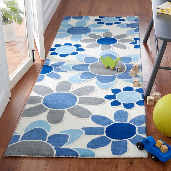 Kids 3 ft. x 8 ft. Ivory/Blue Oversized Floral Runner Rug