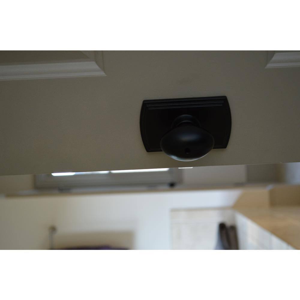 Canova Edged Oil Rubbed Bronze Privacy Door Knob Set