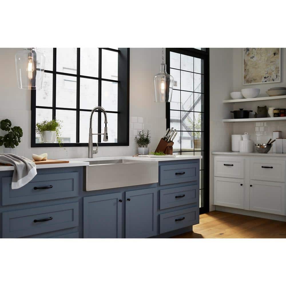 Polished Chrome Semi-Professional Kitchen Faucet with Pull-Out Spray