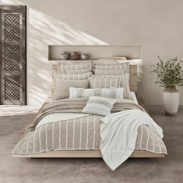 Unbranded Pacifica King/Cal King Cotton Coverlet
