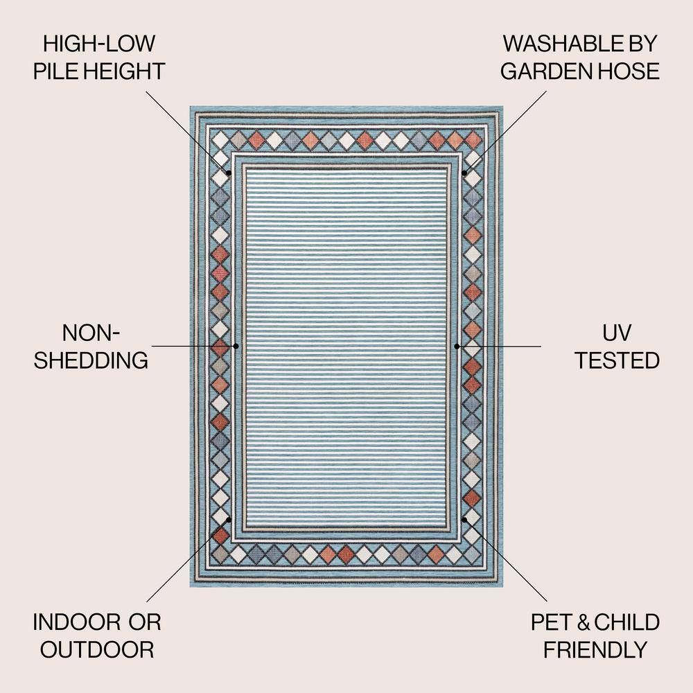 Sebastian Blue and Ivory Geometric Synthetic 5' x 8' Area Rug