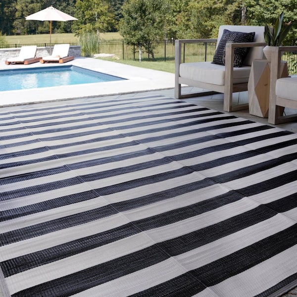 Luna Black 9 ft. x 12 ft. Stripes Indoor/Outdoor Area Rug